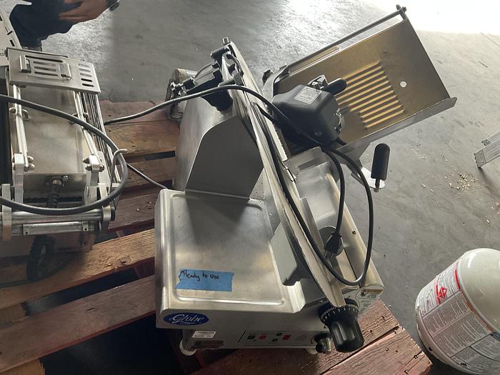 Used GLOBE MEAT SLICER, 3850N !