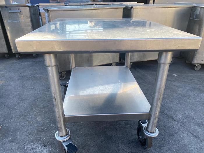 Used STAINLESS STEEL EQUIPMENT STAND./