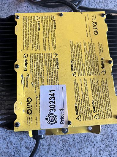 Used QUIQ BATTERY CHARGER