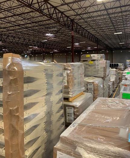 Used NEW MADIX GOLDOLA SHELVING FOR $50.00 PER FEET !