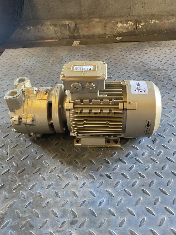 Used DEKKER DV0035B-MA3 ROTARY VANE VACUUM PUMP WITH 3 HP LAFERT MOTOR – 230/460V, 3-PHASE