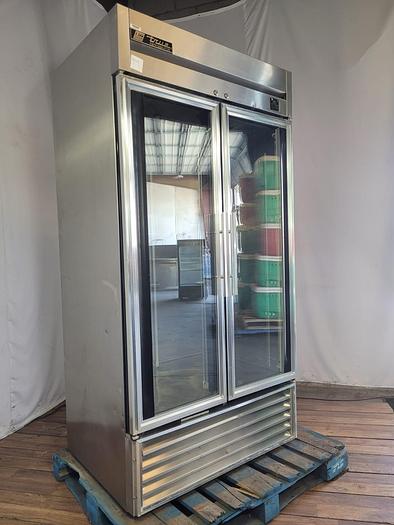 Used COMMERCIAL TRUE REACH-IN REFRIGERATOR-TS-35G