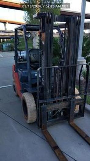 Used Forklift-14' 4,000# 2Wd Straight Mast