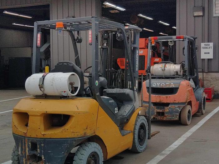 Used Forklift-14' 4,000# 2Wd Straight Mast*