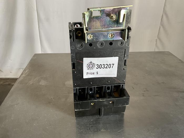 Used CIRCUIT BREAKER SQUARE D FH 20A, MODEL FH36020