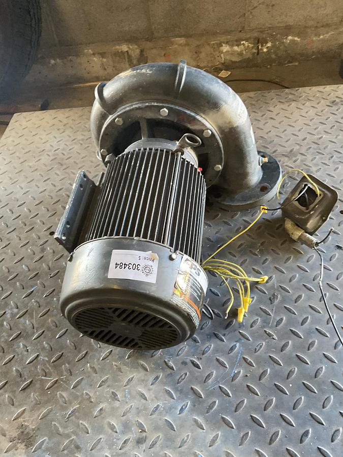 Used CENTRIFUGAL PUMP WITH ELECTRIC MOTOR – 5 HP, 3 PHASE