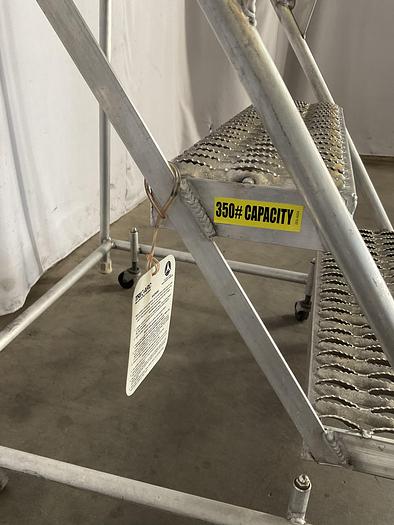 Used 3 STEPS TRI-ARC LADDER