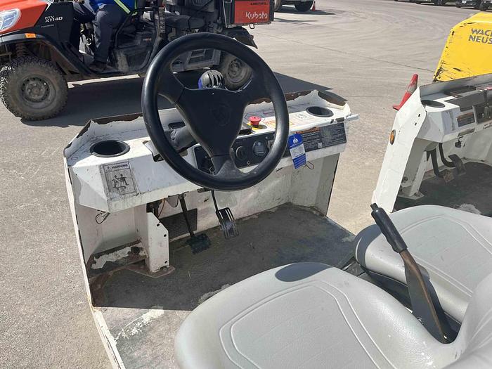 Used Truck-Cart Industrial 4 Wheel