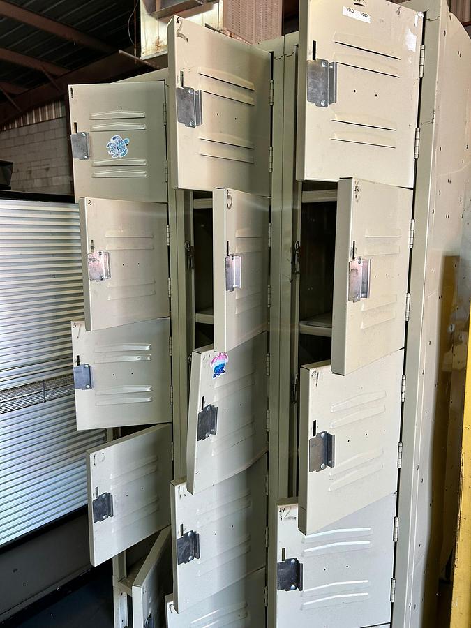 Used 15 DOOR, 5 TIER LOCKERS