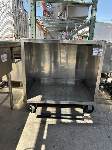 Used STAINLESS STEEL DEMO CART !