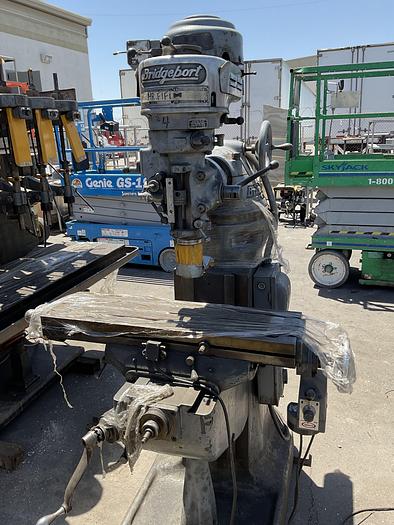 Used BRIDGEPORT VERTICAL MILL