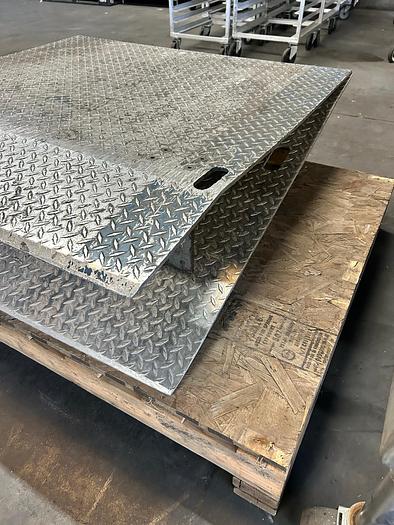 Used 4FT ALUMINIUM HEAVY DUTY FORKLIFT LOADING DECK RAMP 