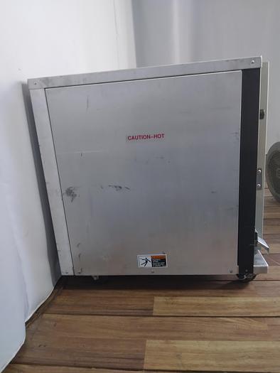 Used FLAVOR HOLD HALF HEIGHT HEAT INSULATED CABINET HOT BOX !