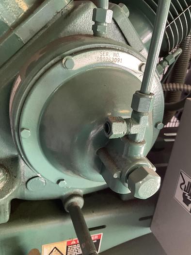 Used CHAMPION AIR COMPRESSOR; MODEL 172-1, VR10-12, 460/60/3/W, 10HP;460V;60HZ;3PH