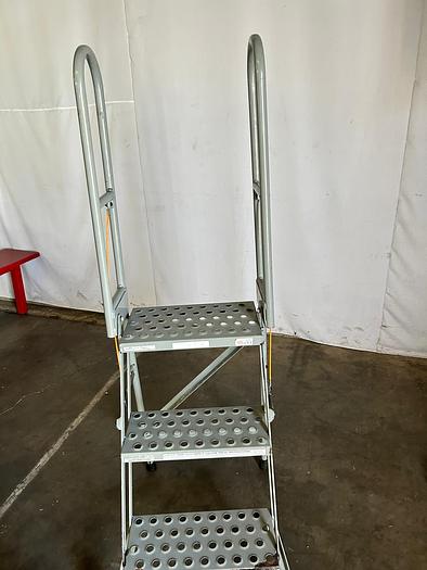 Used INDUSTRIAL 3 STEP ROLLING LADDER