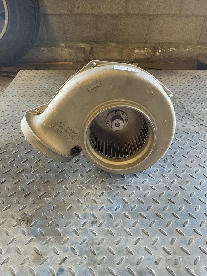 Used AMERICAN FAN CO. SC-800 INDUSTRIAL CENTRIFUGAL BLOWER WITH MARATHON MOTOR – 1/2 HP, 208–230/460V, 3-PHASE