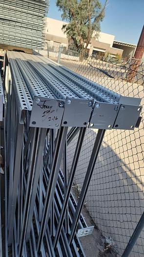 Used 24 FT 60" TEARDROP UPRIGHTS PRECIO
