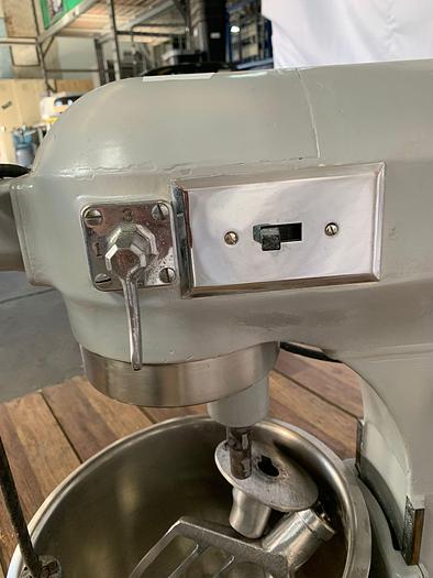 Used HOBART 20 QT MIXER 