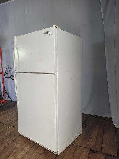 Used WHIRPOOL TOP FREEZER REFRIGERATOR; ET1MHKXMQ05 !