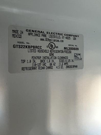 Used GE REFRIGERATOR; GTS22KBPBRCC