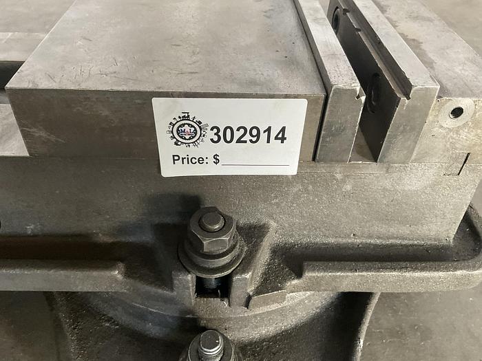 Used ANGLOCK 6' MILLING MACHINE VISE WITH HANDLE