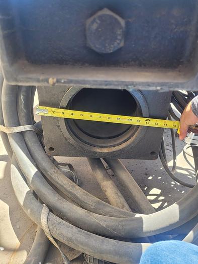 Used FAIRBANKS MORSE SUBMERSIBLE IN WATER AND SEWAGE PUMP