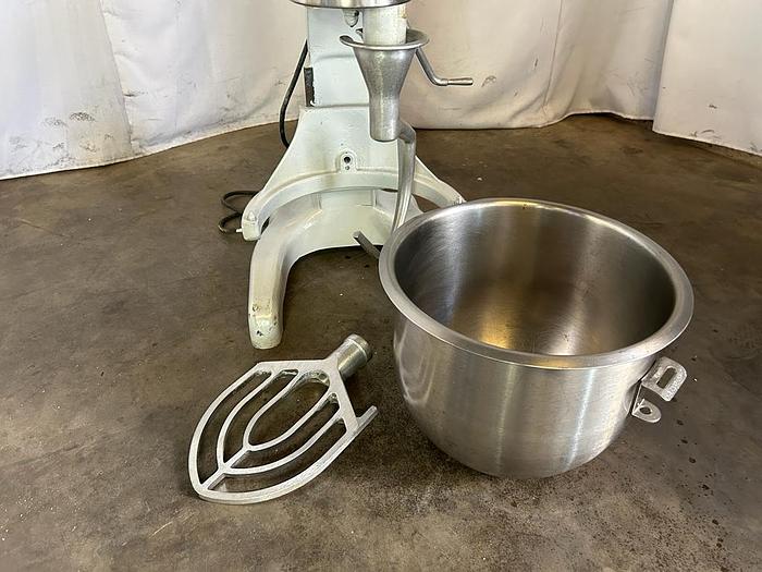 Used HOBART 20 QT MIXER 