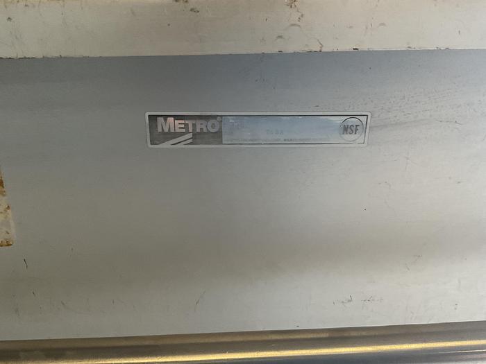 Used METRO STORAGE CART MODEL T68A