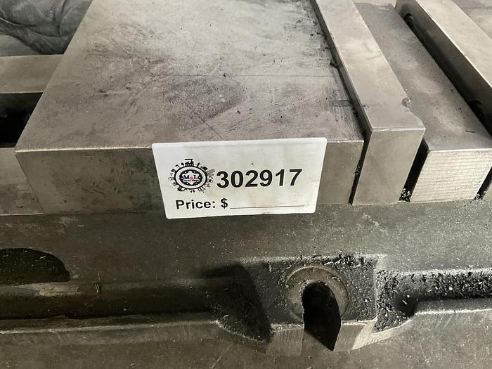 Used MILLING MACHINE VISE !