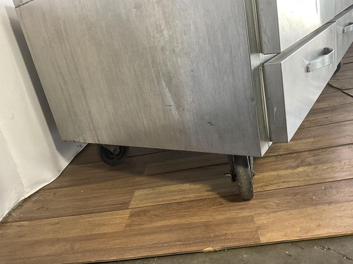 Used BEVERAGE AIR CHEF BASE WITH 6 DRAWERS; WTRCS112-1 !