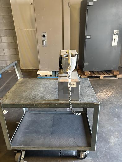 Used CLAWSON SNOW BALL ICE SHAVER