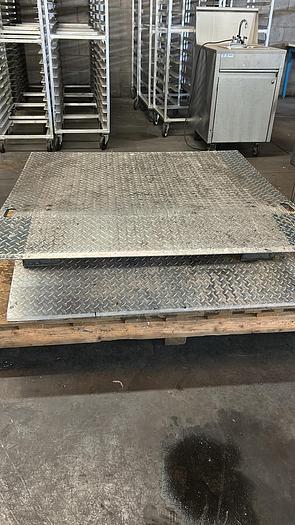 Used 4FT ALUMINIUM HEAVY DUTY FORKLIFT LOADING DECK RAMP 