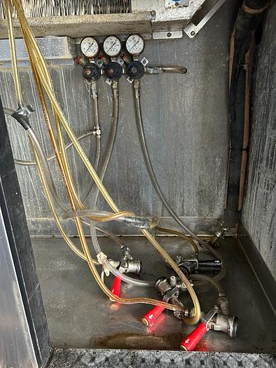 Used PERLICK STAINLESS STEEL KEGERATOR DISPENSER, DS60SLT !