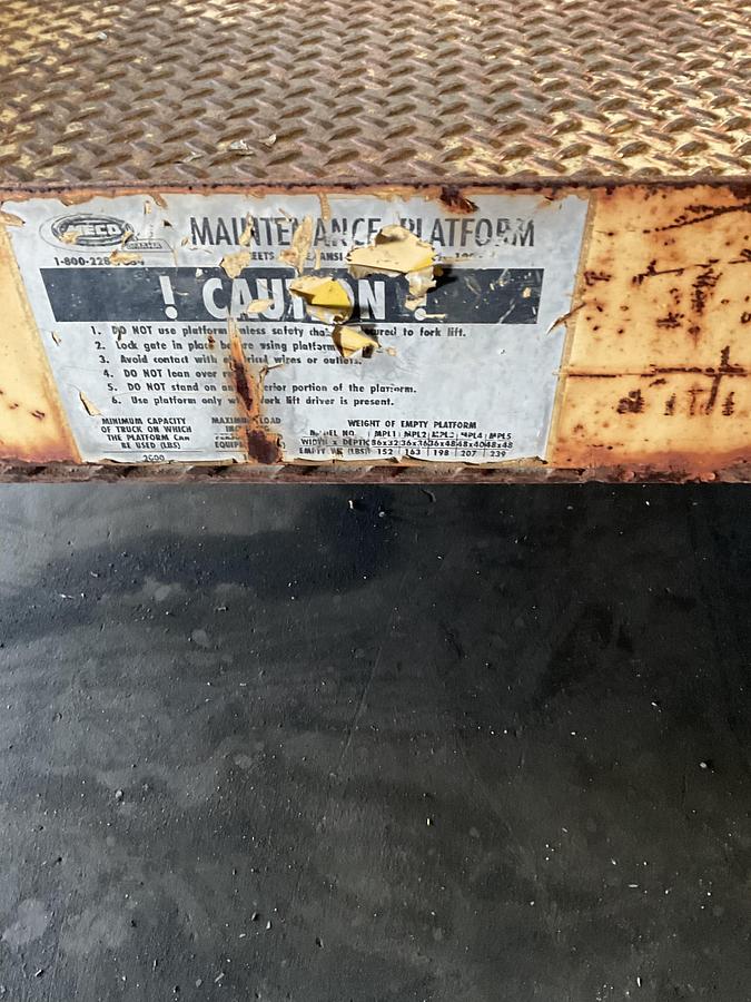 Used FORKLIFT SAFETY WORK PLATFORM – STEEL PERSONNEL BASKET