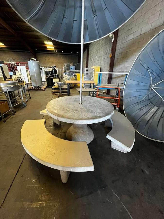 Used CONCRETE PATIO SET TABLE WITH 3 CURVED BENCHES.