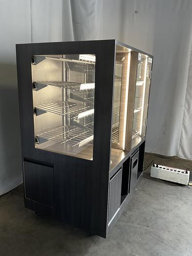 Used DRY BAKERY DONUT BAGEL DISPLAY MERCHANDISER LED LIGHTING