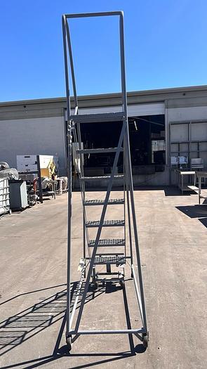 Used 7 STEP INDUSTRIAL ROLLING LADDER !