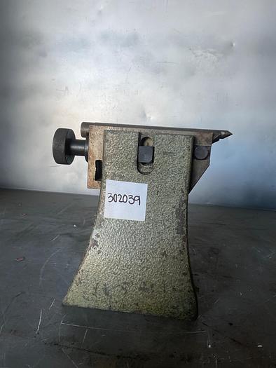 Used TAILSTOCK FOR A BRIDGEPORT ROTARY TABLE 1-35-3821 !