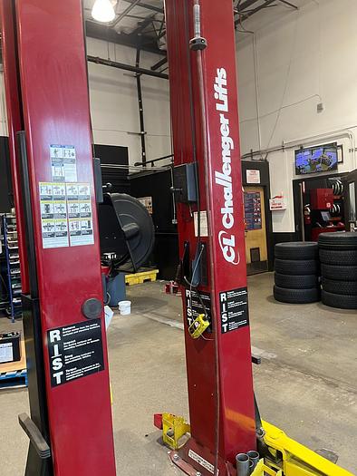 Used CL CHALLENGER LIFTS.