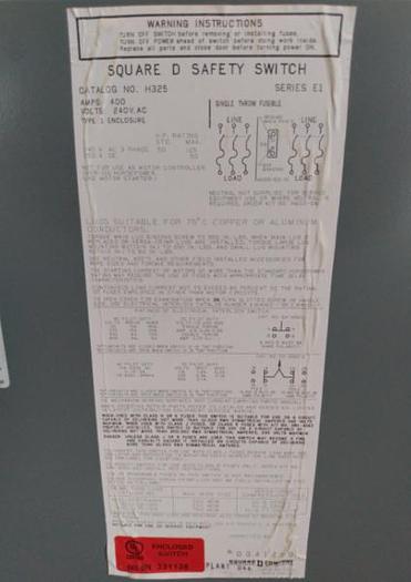 Used SAFETY SWITCH BOX SQUARE D.