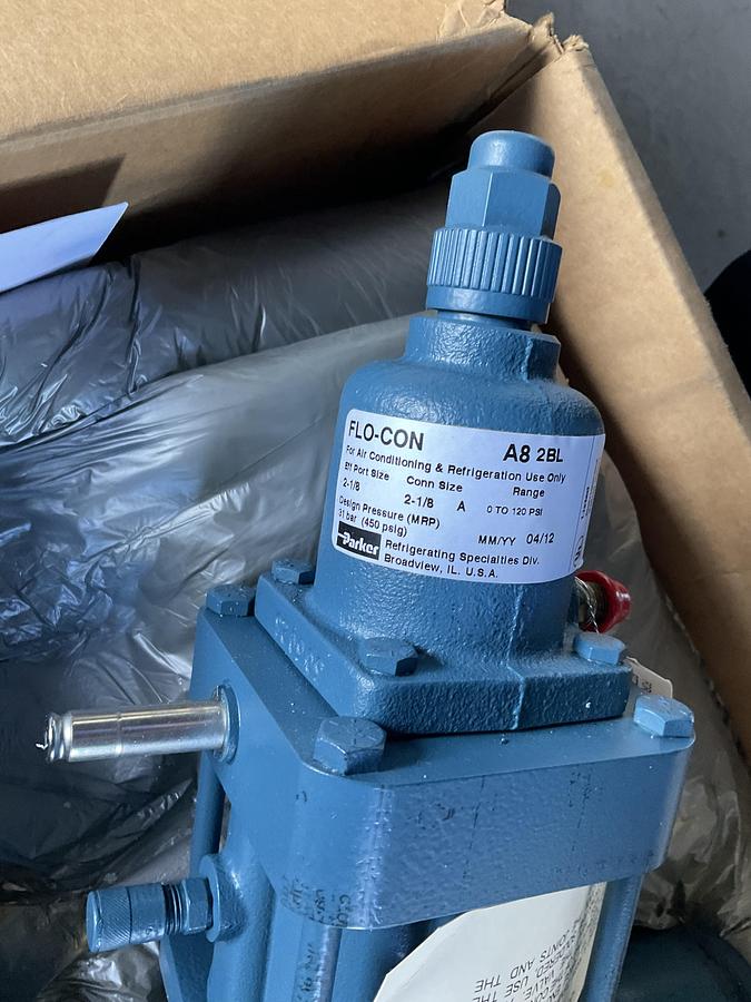 Used PARKER FLO-CON A8 2BL PRESSURE REGULATOR – 2-1/8" PORT – 0–120 PSI – 450 PSIG DESIGN