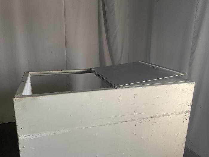 Used METRO STORAGE CART MODEL T68A