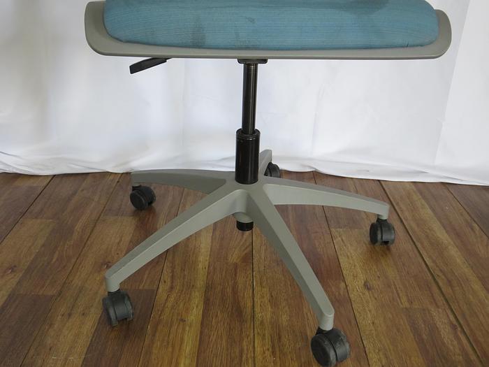 Used ROLLING CHAIRS !