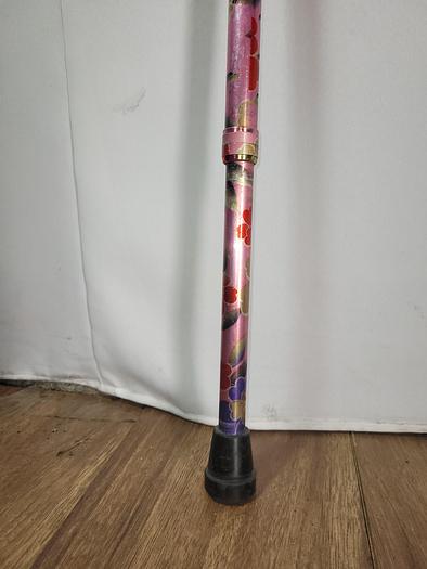 Used WALKING CANE FOR WOMEN AND MEN ADJUSTABLE CANE WITH OFFSET SOFT CUSHIONED HANDLE !