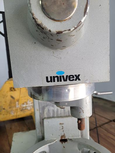 Used 12 QT MIXER UNIVEX, M120 !