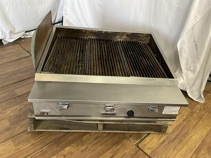 Used 36" VULCAN COUNTERTOP CHARBROILER !