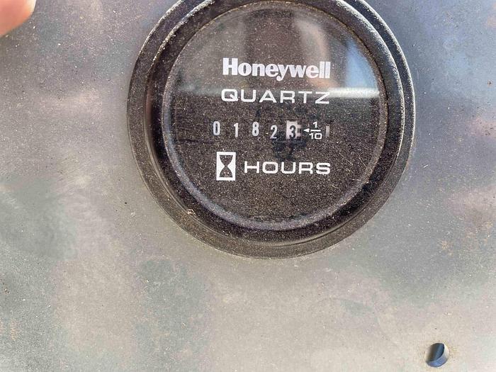 Used Scissor Lift-19' 2Wd Electric