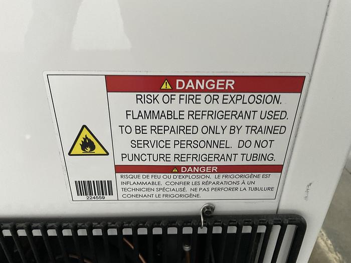 Used TRUE ONE DOOR REACH-IN MERCHANDISE REFRIGERATOR !