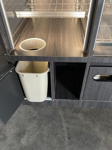 Used DRY BAKERY DONUT BAGEL DISPLAY MERCHANDISER LED LIGHTING