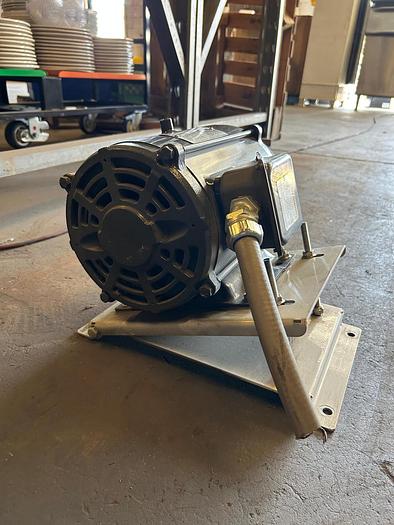 Used DAYTON INDUSTRIAL MOTOR, 3KW34G; HP 3; PH3; RPM 1750 !